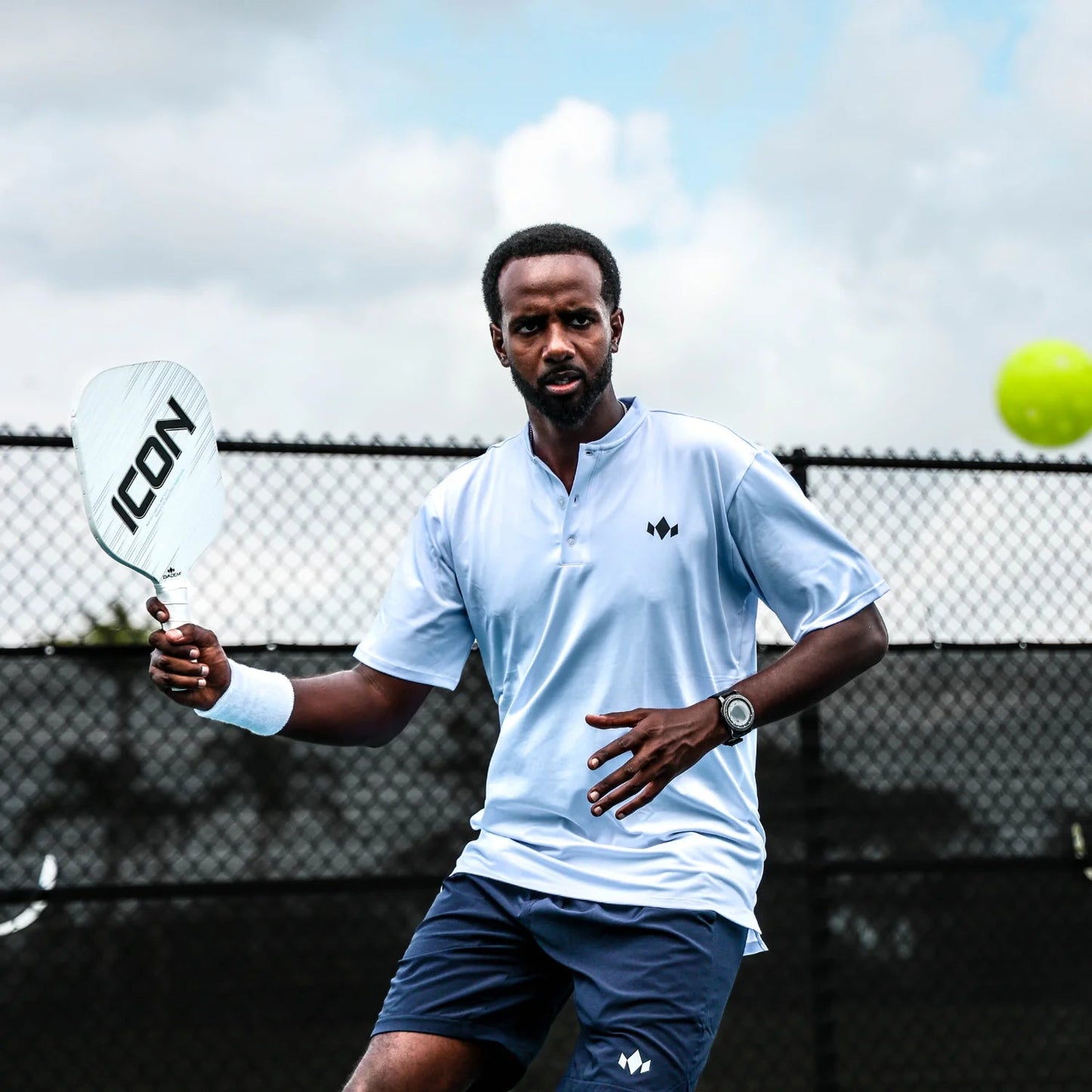 ICON V2 XL - Grip On Golf & Pickleball Zone