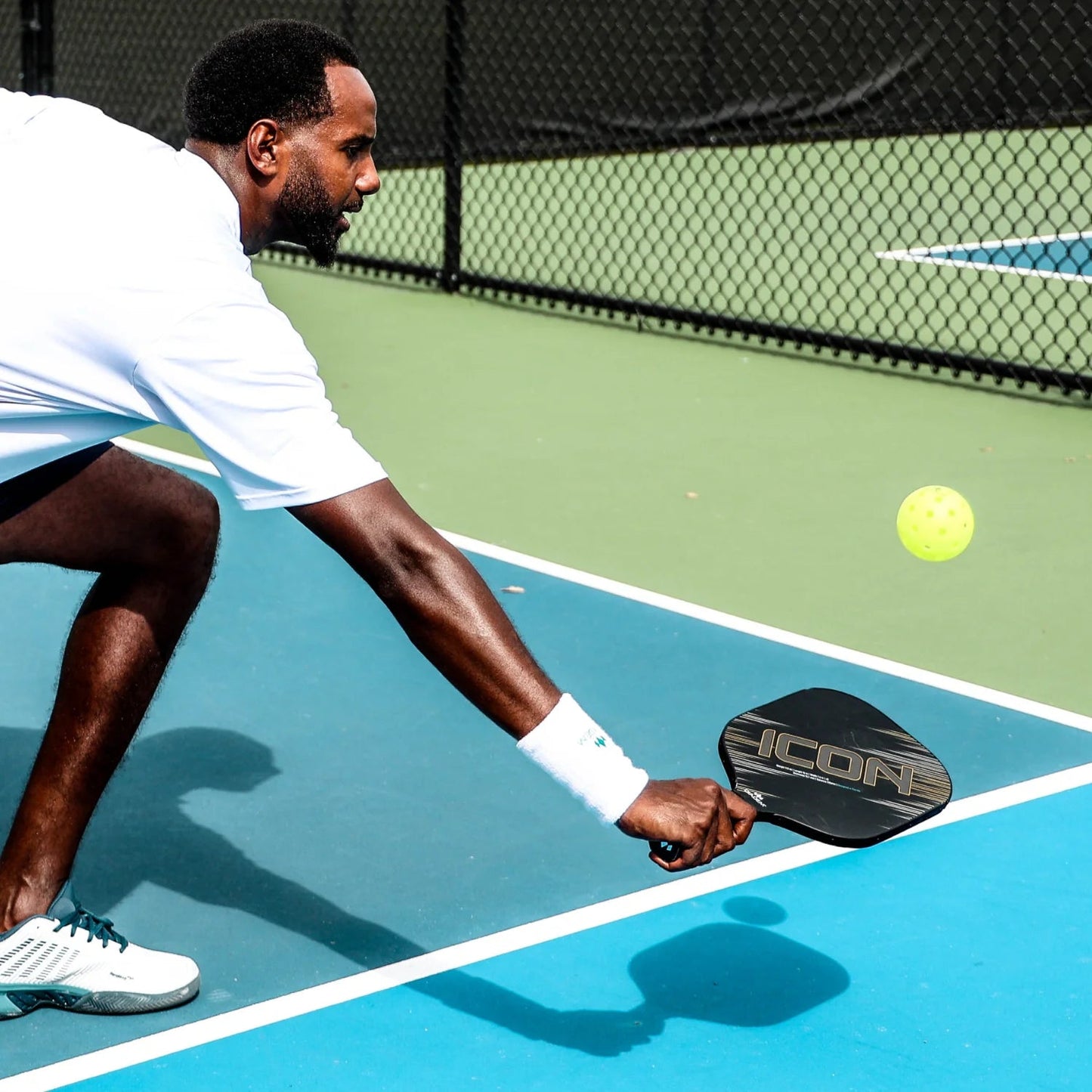 ICON V2 XL - Grip On Golf & Pickleball Zone