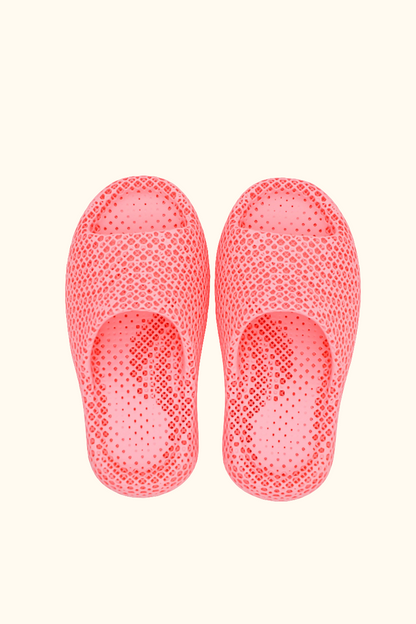 SOLE 3D Printed Athletic Recovery Slippers